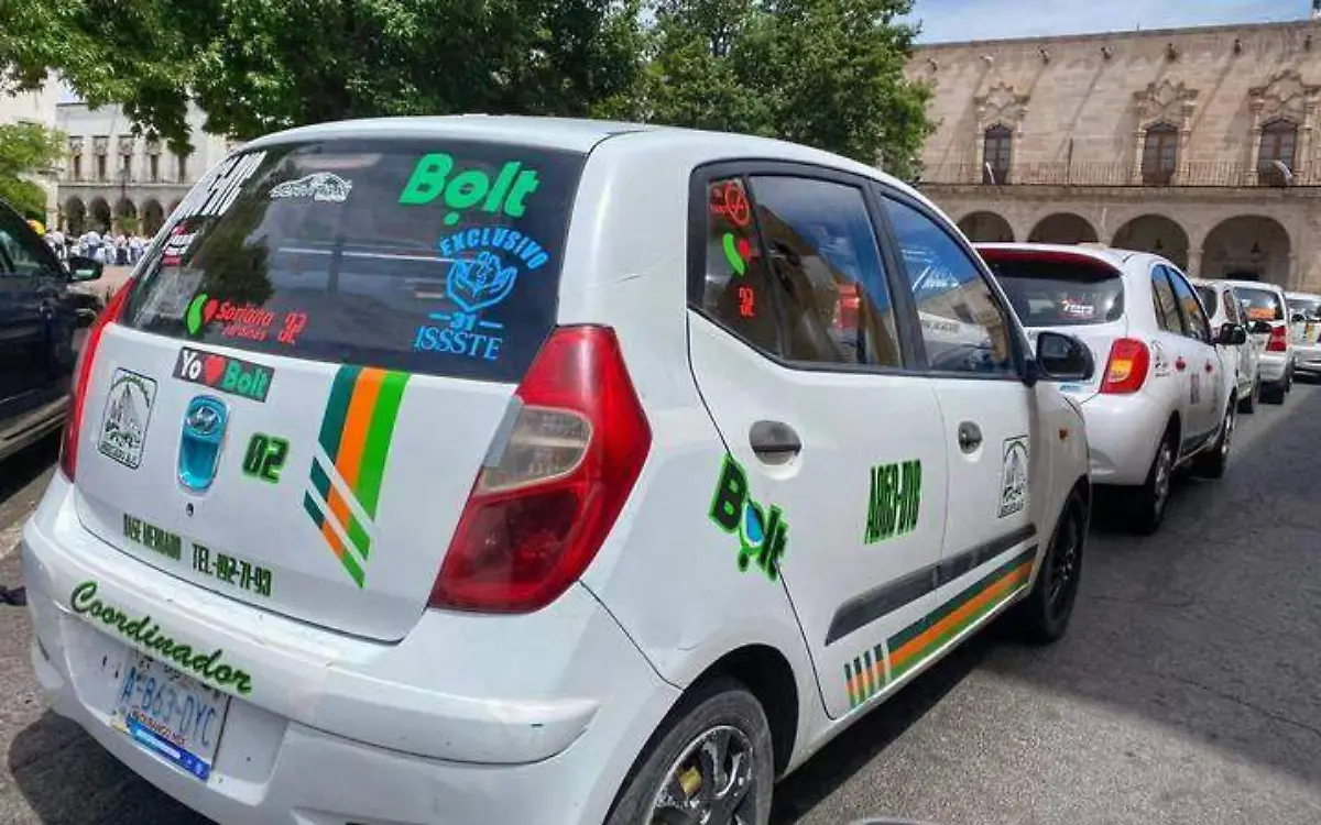Taxistas en la ciudad de Durango